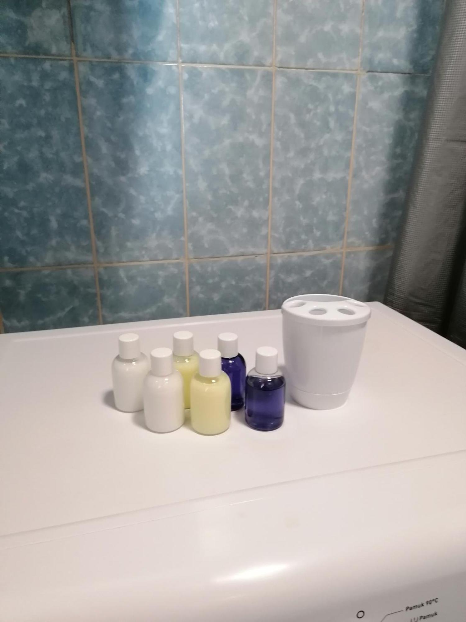 Cozy 1-Bdrm Apt In Dubec, Ideal For Work Or Study 赛斯韦泰 外观 照片